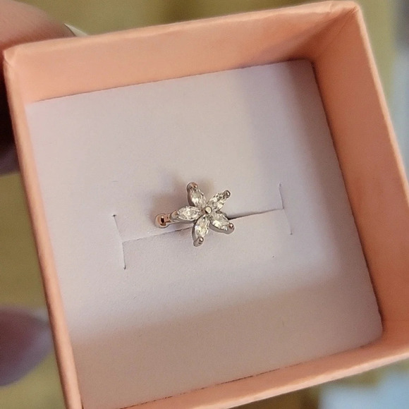 Crystal Flower Ear Cuff, Choice Of Color - Picture 6 of 7